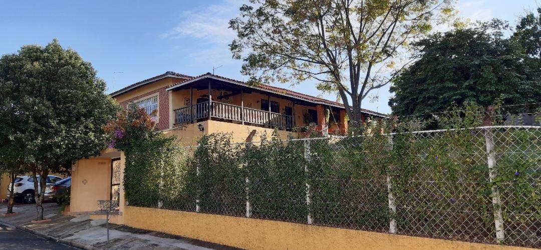 Pousada Suítes Águas de São Pedro Esterno foto
